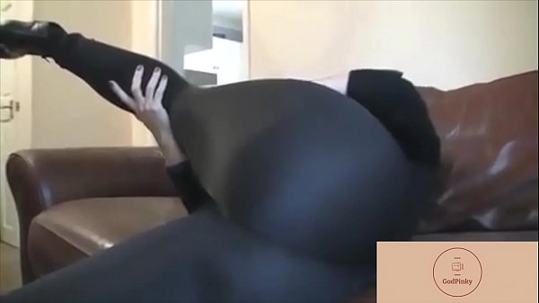 Big ass mature woman – english milf